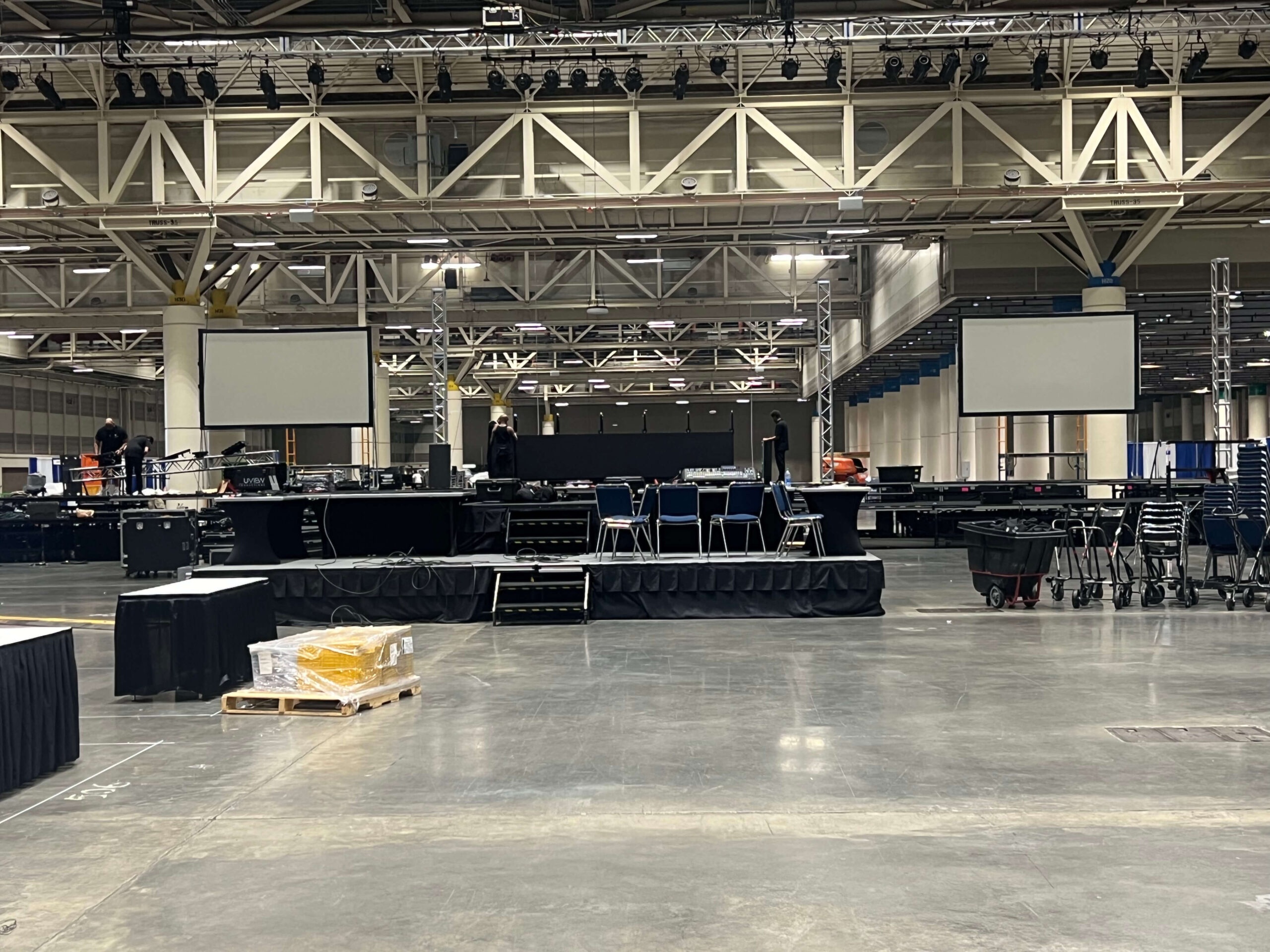 virtual and hybrid event production services by Huview Productions