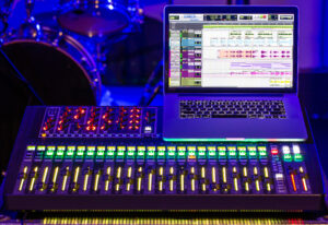 Huview Production setting up a virtual trade shows.